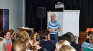 Dr. Jens Bartnitzky